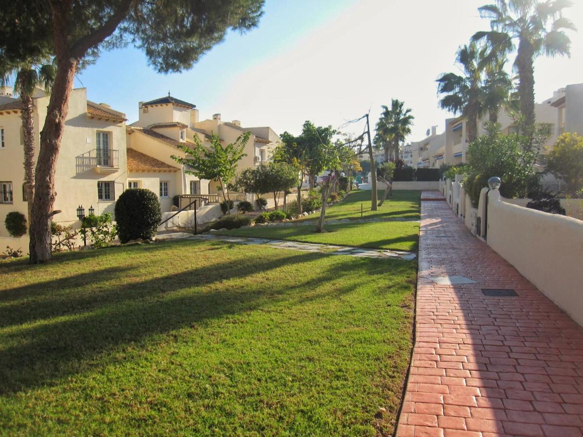Superbe Appartement Avec Piscine Dehesa de Campoamor  エクステリア 写真